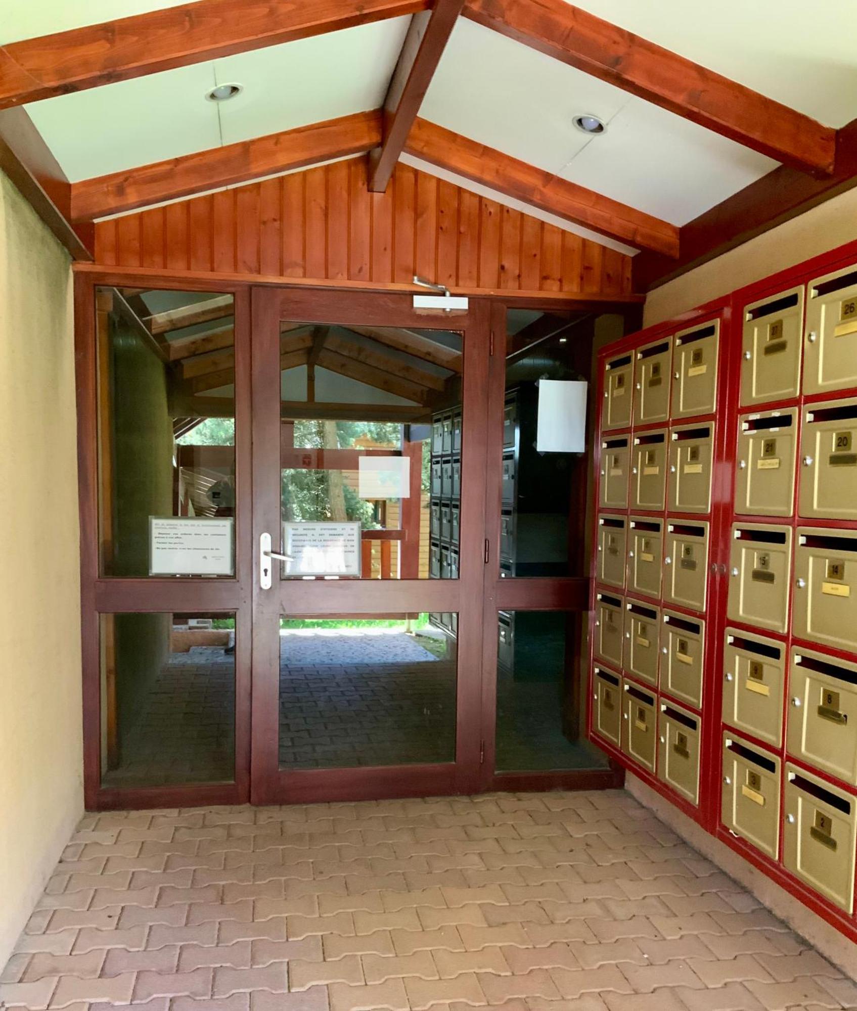 Studio Cabine Chaleureux A Pyrenees 2000 - Wifi Et Parking Prive Bolquere Ngoại thất bức ảnh