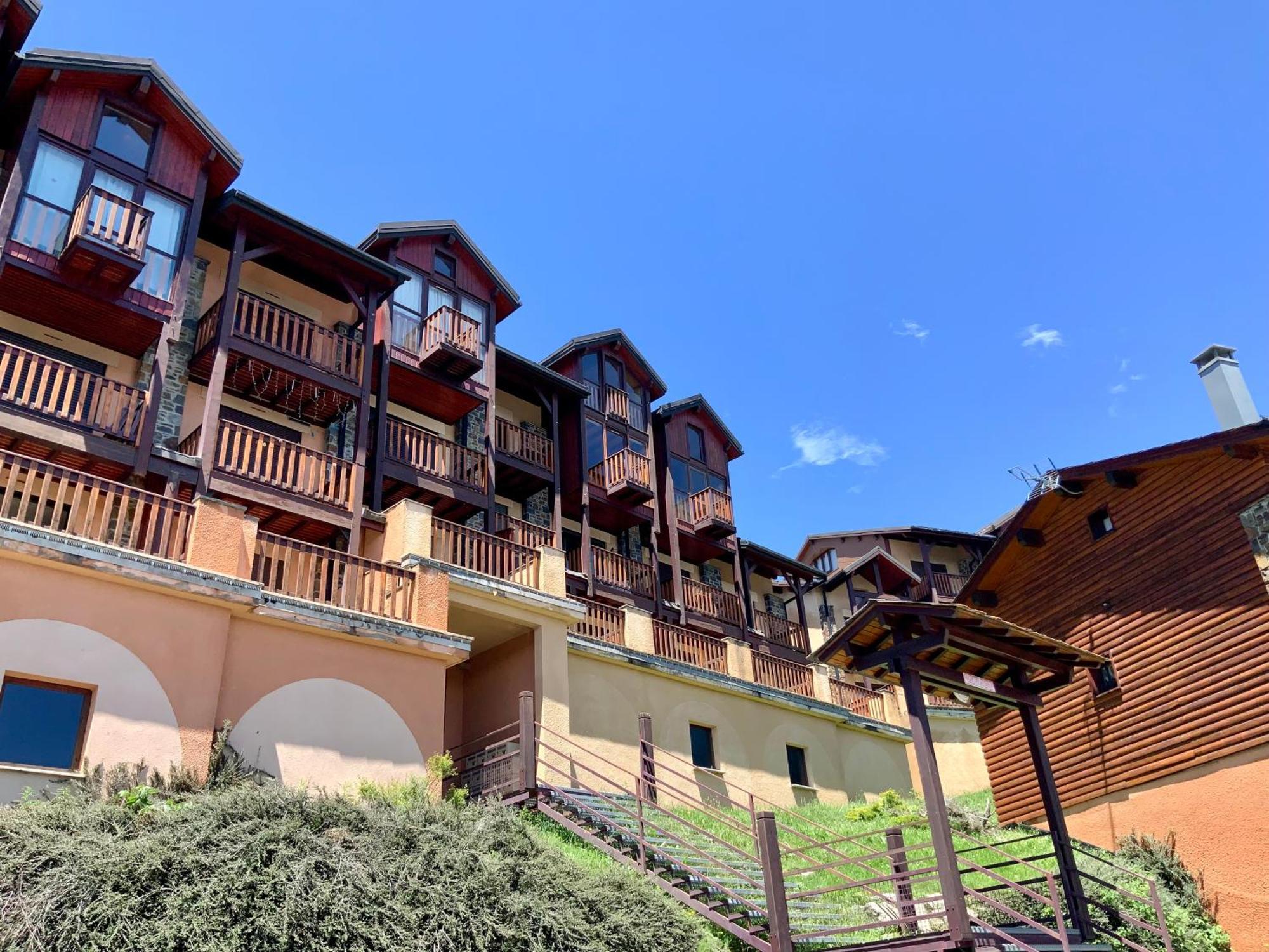 Studio Cabine Chaleureux A Pyrenees 2000 - Wifi Et Parking Prive Bolquere Ngoại thất bức ảnh
