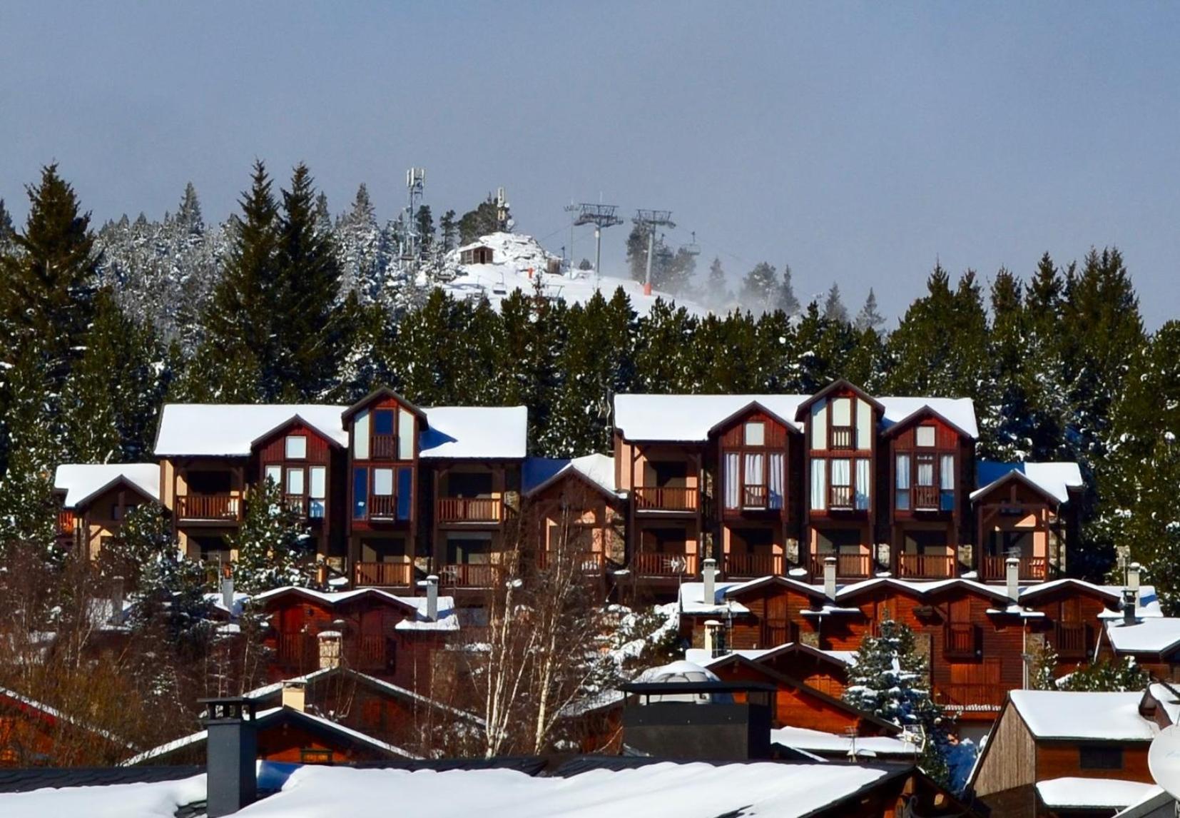 Studio Cabine Chaleureux A Pyrenees 2000 - Wifi Et Parking Prive Bolquere Ngoại thất bức ảnh